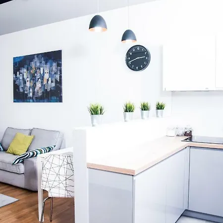 Center Ilumino Hotel Lodz