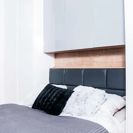 Center Ilumino Hotel Lodz