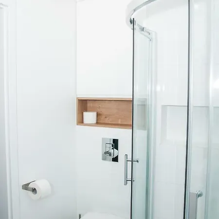 Hotel Center Ilumino *