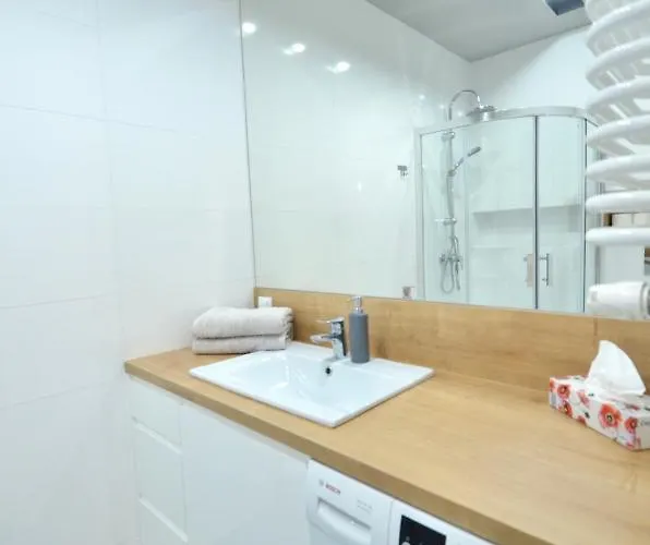 فندق Center Ilumino وودج